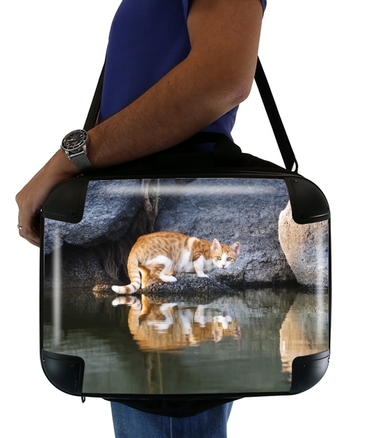  Cat Reflection in Pond Water for Laptop briefcase 15" / Notebook / Tablet