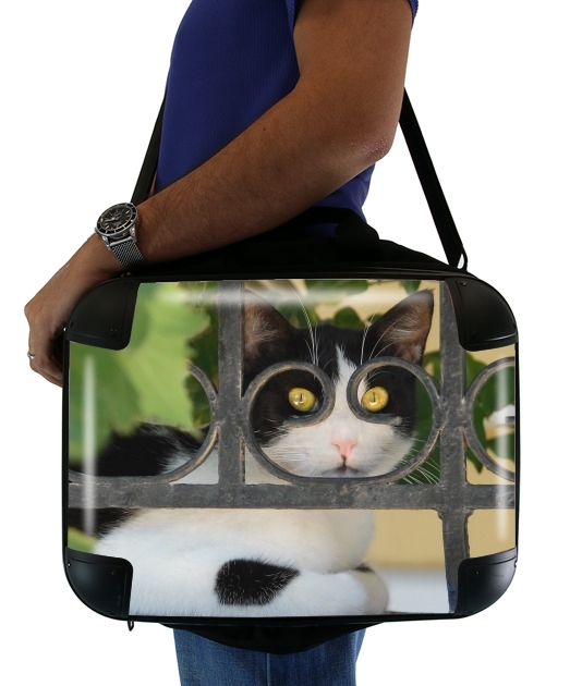  Cat with spectacles frame, she looks through a wrought iron fence for Laptop briefcase 15" / Notebook / Tablet